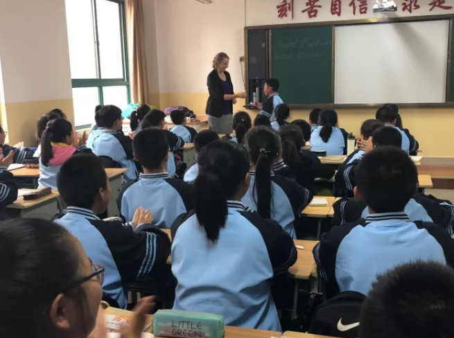 1554267577987482.png 618.png