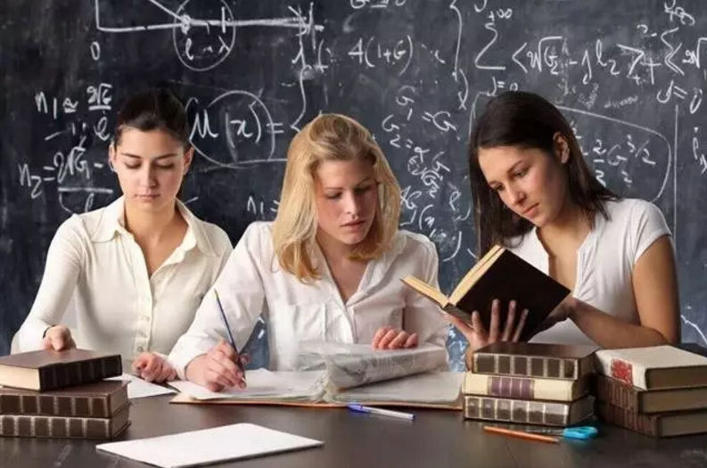 1554951165536697.png blob.png